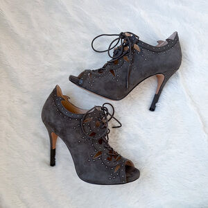NEW Pour La Victoire Vara Suede Studded Lace-Up Bootie Charcoal Size 9M